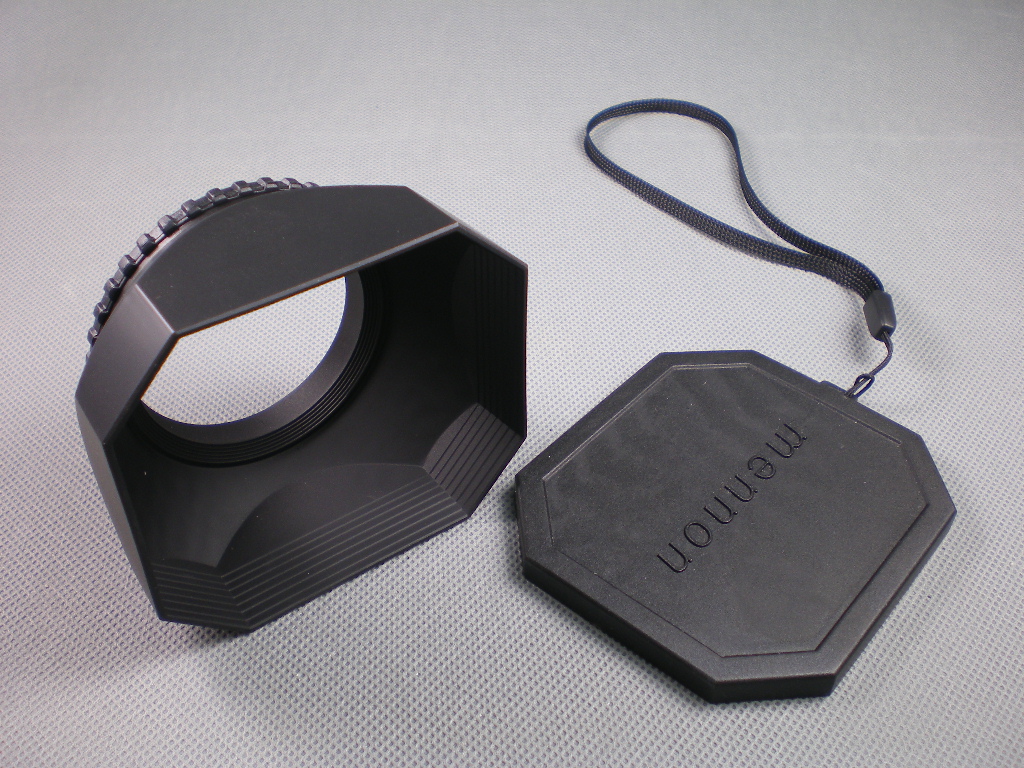 Sluneční clona pro kameru + krytka 30mm