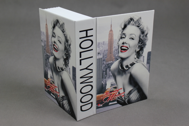 Trezor, pokladnička, kniha Marilyn 265x200x65mm