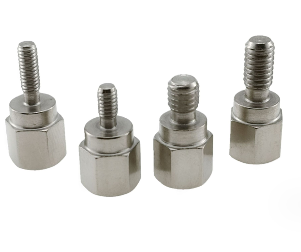 Redukce závitu 1/4" na M4x8