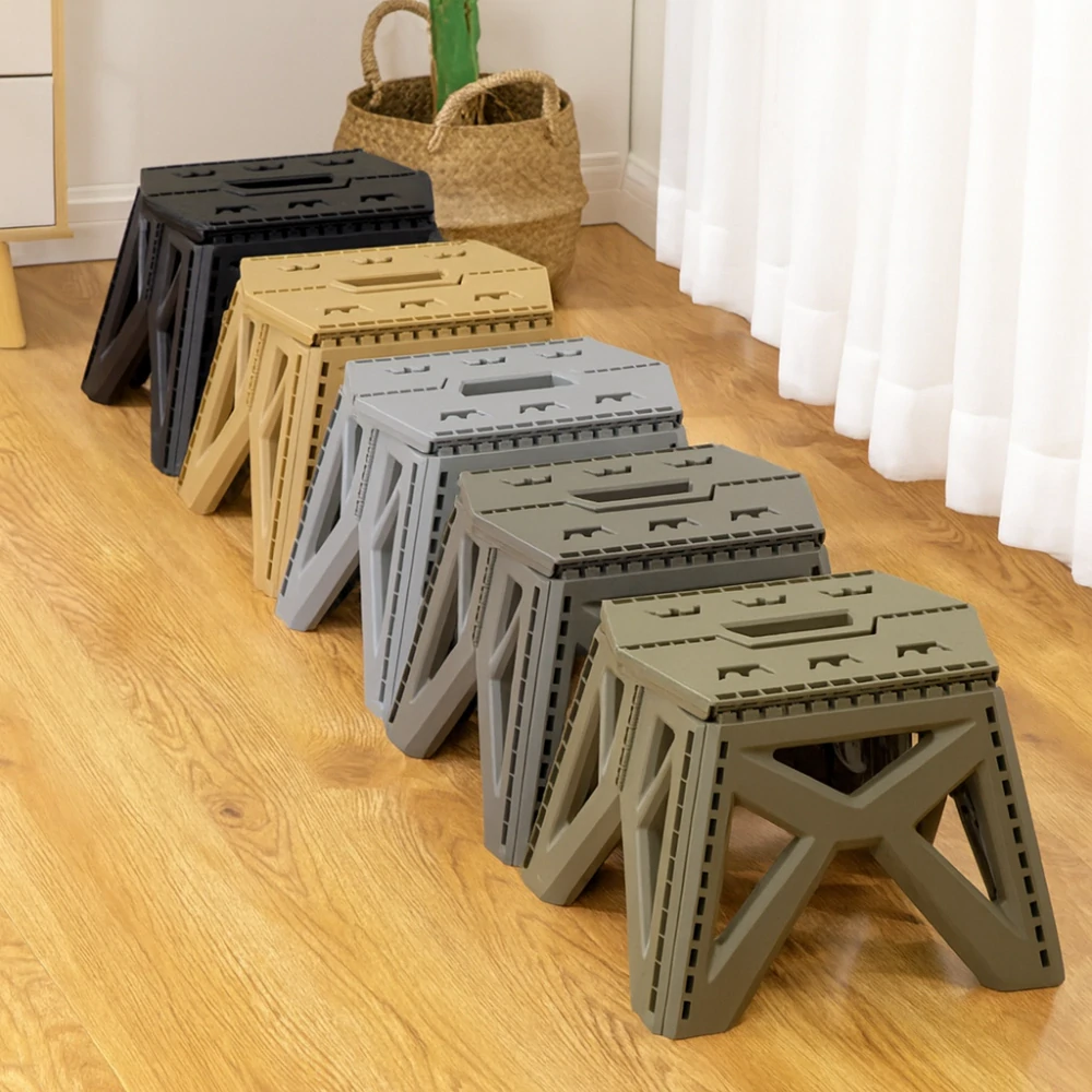 Plastová skládací židle stolička – černá 