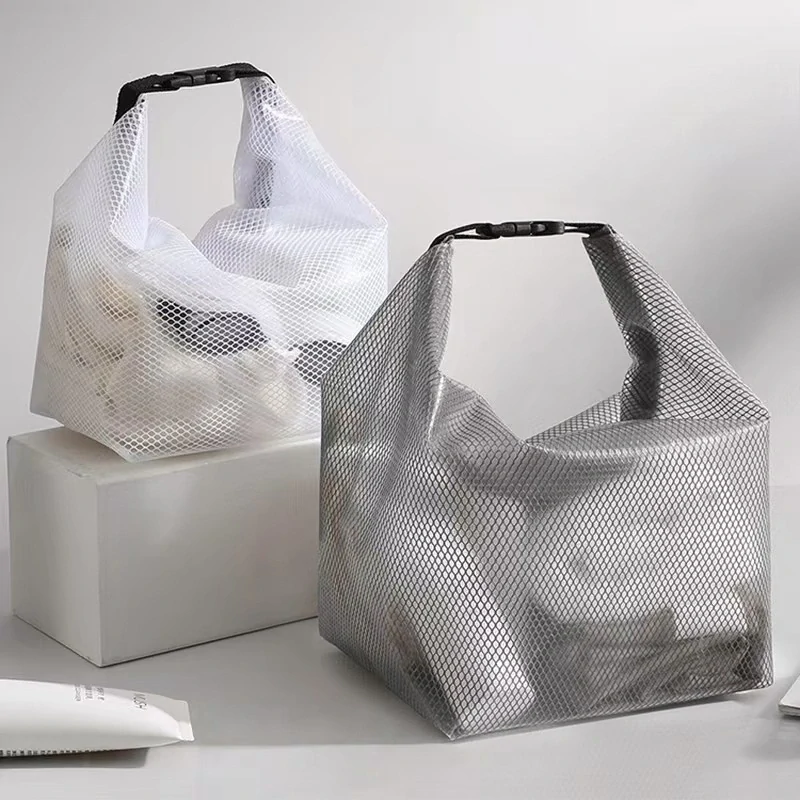 Voděodolná plážová taška bílá menší