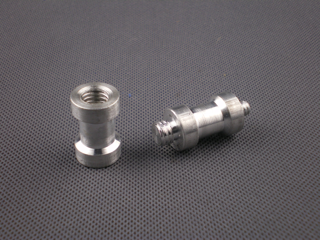 Spigot 2 x stativový čep 5/8" se závity 1/4" a 3/8"