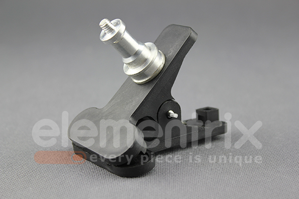 Klipsa, svorka s 5/8" čepem a 1/4"závitem plast