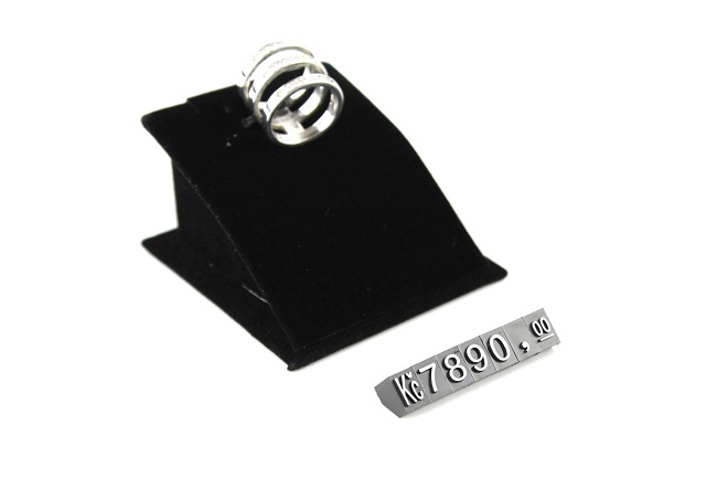 Plastové cenovky bílý prolis 6x9mm 1x řada Kč