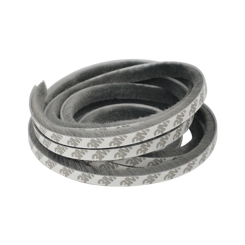 Kartáčové těsnění samolepící 5m x  7 x 12 mm šedé