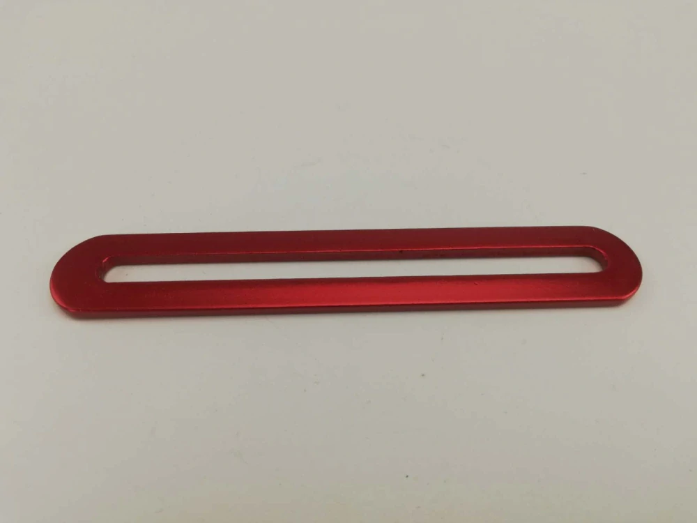 Hliníková montážní spojovací lišta s podélnou drážkou 120 mm