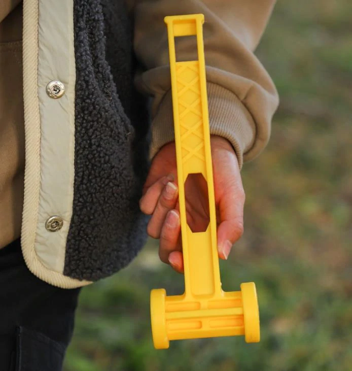 Turistické kempingové kladivo pro kolíky