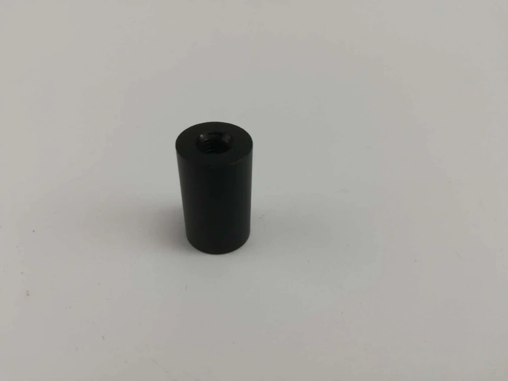 Hliníkový distanční váleček M5 12 × 20 mm