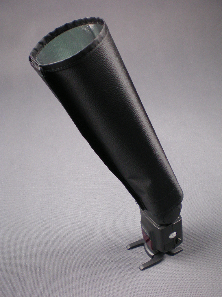 Komínek pro systémový blesk