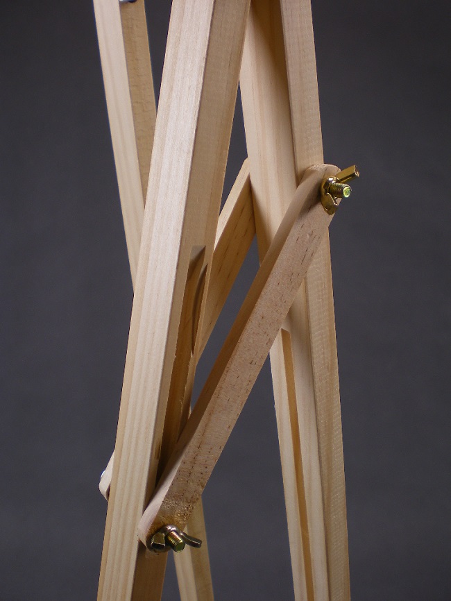 Ateliérový dřevěný malířský stojan 140cm nesložený