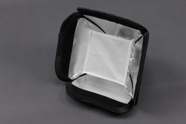 Easy softbox 23x23cm pro systémový blesk
