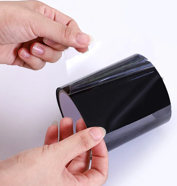 Samolepicí voděodolná opravná páska – 10 × 150 cm (černá)