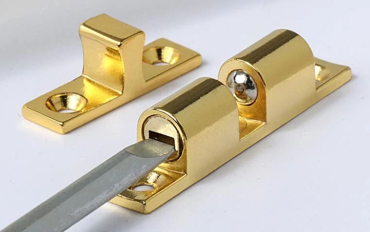 Dvojitá zinková kuličková západka 43mm 1ks