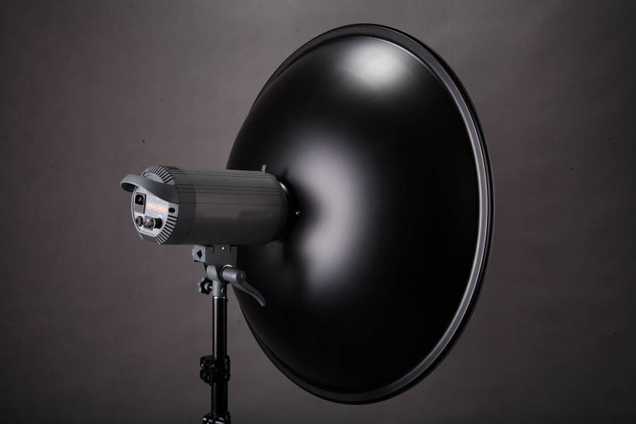 Beauty dish s voštinou a difuzérem 70 cm stříbrný