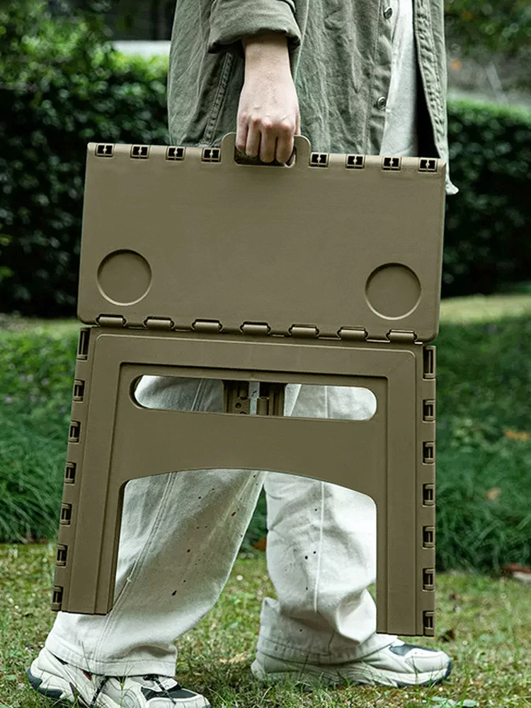 Kempingový skládací stolek – military zelená 