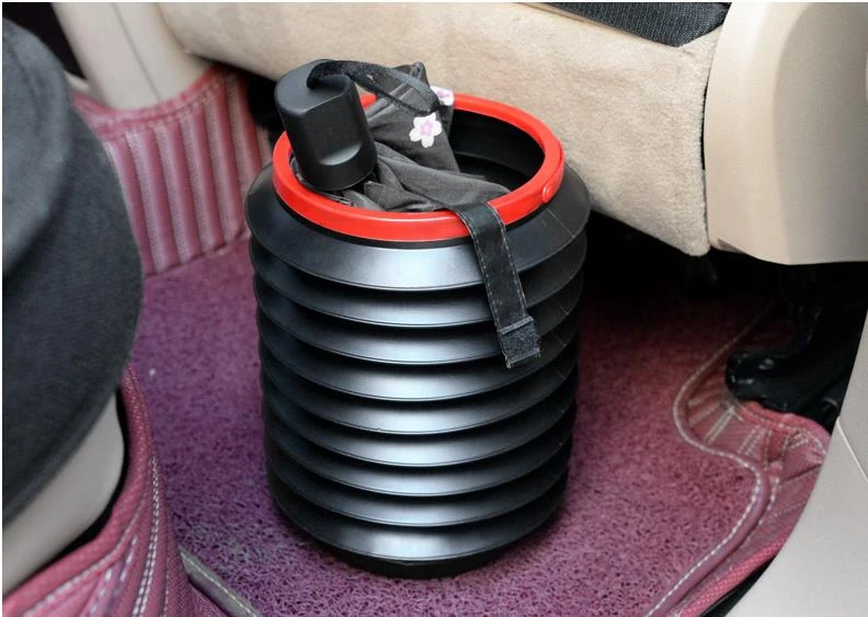 Skládací koš na odpadky 4L do auta, černý