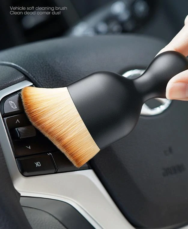Detailingový štětec do interiéru auta