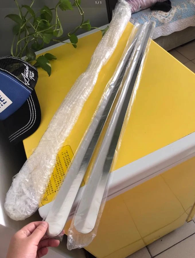 Dlouhá lžíce na boty 67cm nerez