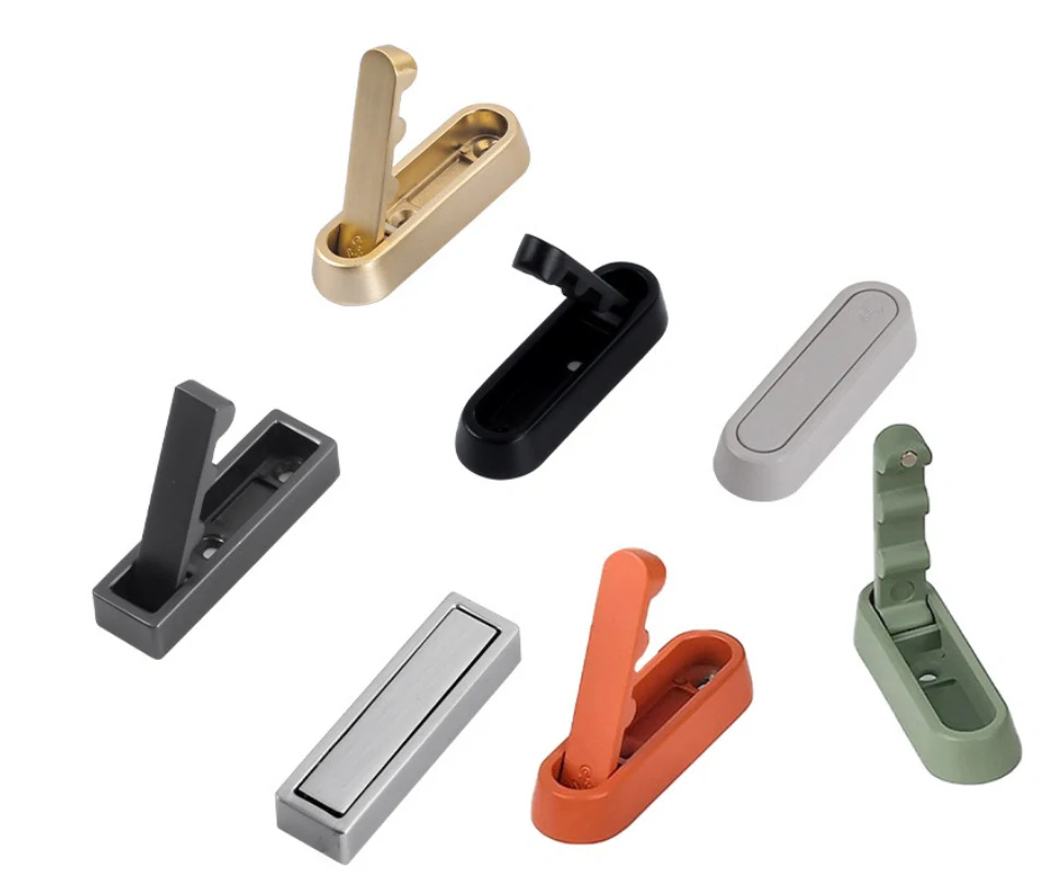 Sklopný háček na šaty černý hranatý