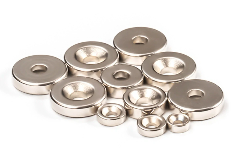 Neodymový magnet 12 × 3 mm s dírou, sada 10 ks