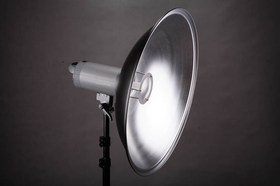 Beauty dish s voštinou a difuzérem 70 cm stříbrný