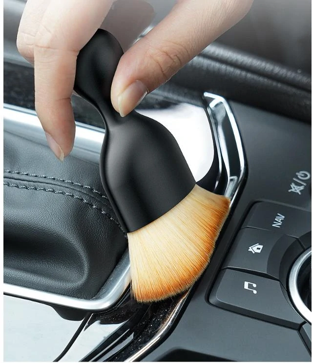 Detailingový štětec do interiéru auta
