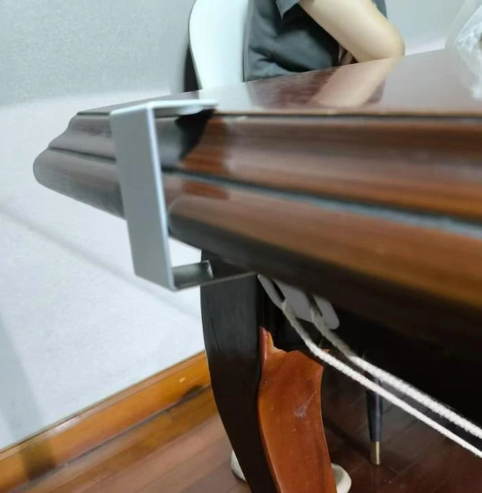 Houpací síť na nohy - pruhovaná modro bílá