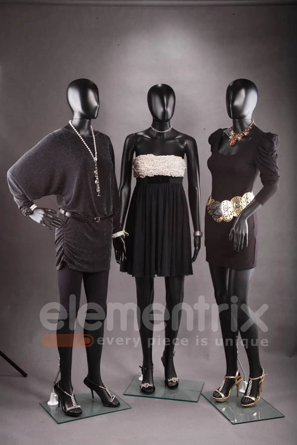Elementrix hlava figuriny plast černá mat