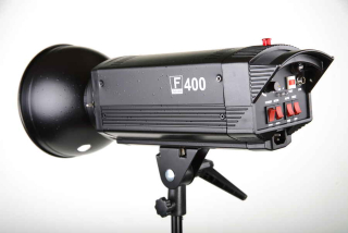Blesk 400Ws, záblesková lampa, světlo, výkon 400Ws