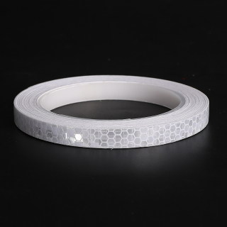 Reflexní samolepicí páska 1 cm × 8 m – stříbrná
